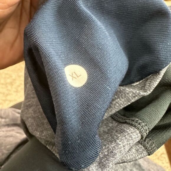 Lululemon The Linerless Men’s Shorts XL - Picture 6 of 6